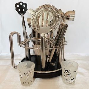 Bar set with 2 Shot glasses